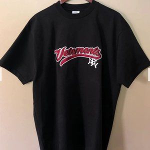 vetements baseball tee